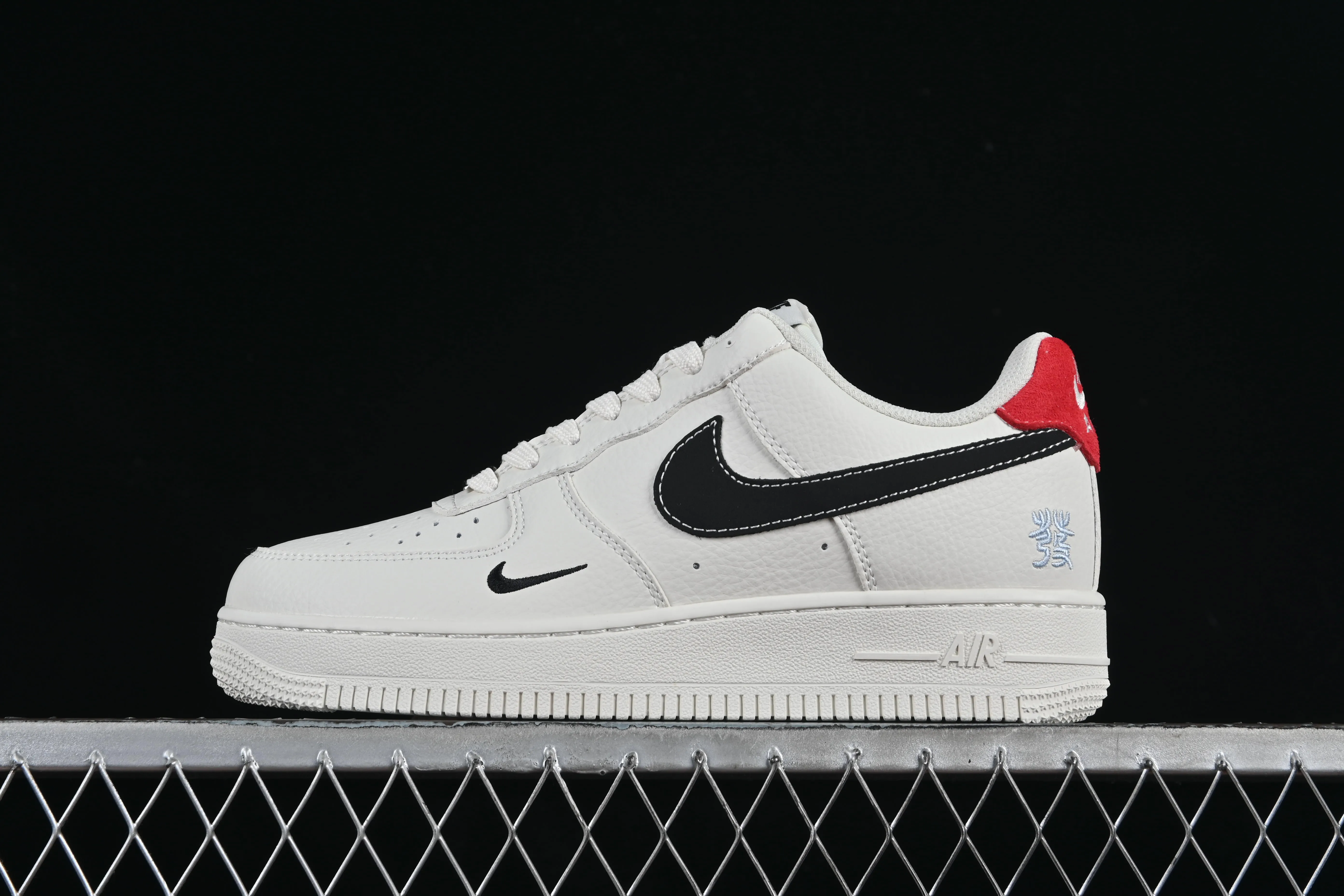 All categories Nk Air Force 1 Air Force series Nk Air Force 1 Low Air Force low-top Nike Air Force 1'07 Low Air Force 1 low-top casual sneakers CS5288-025